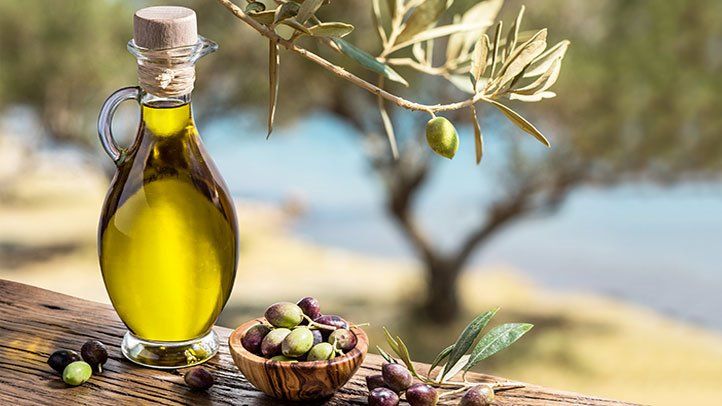 Early harvest olive oil
