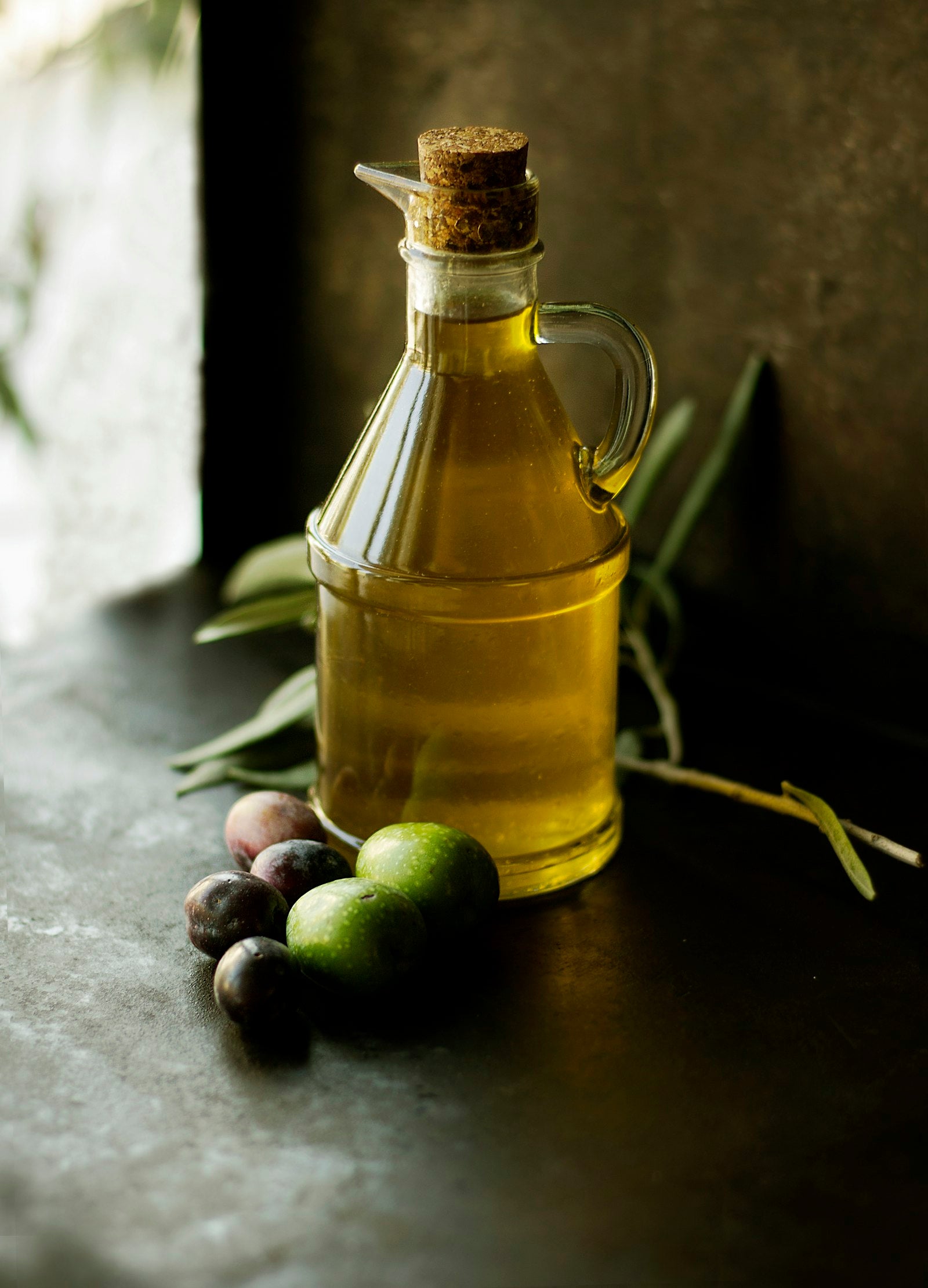 Huile d'olive extra vierge — image d'illustration