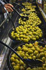 Récolte des olives — image d'illustration