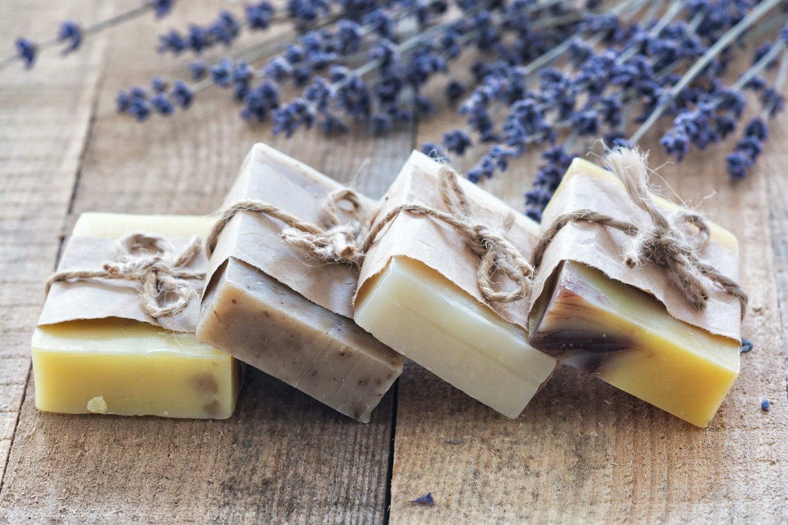Savon au lait de chèvre — image d'illustration